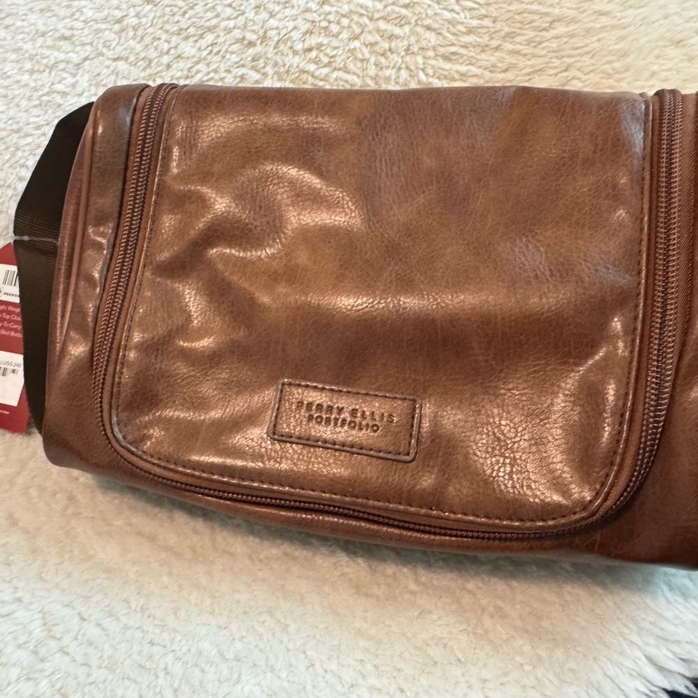 Perry Ellis Portfolio Brown Travel Toiletry Bag